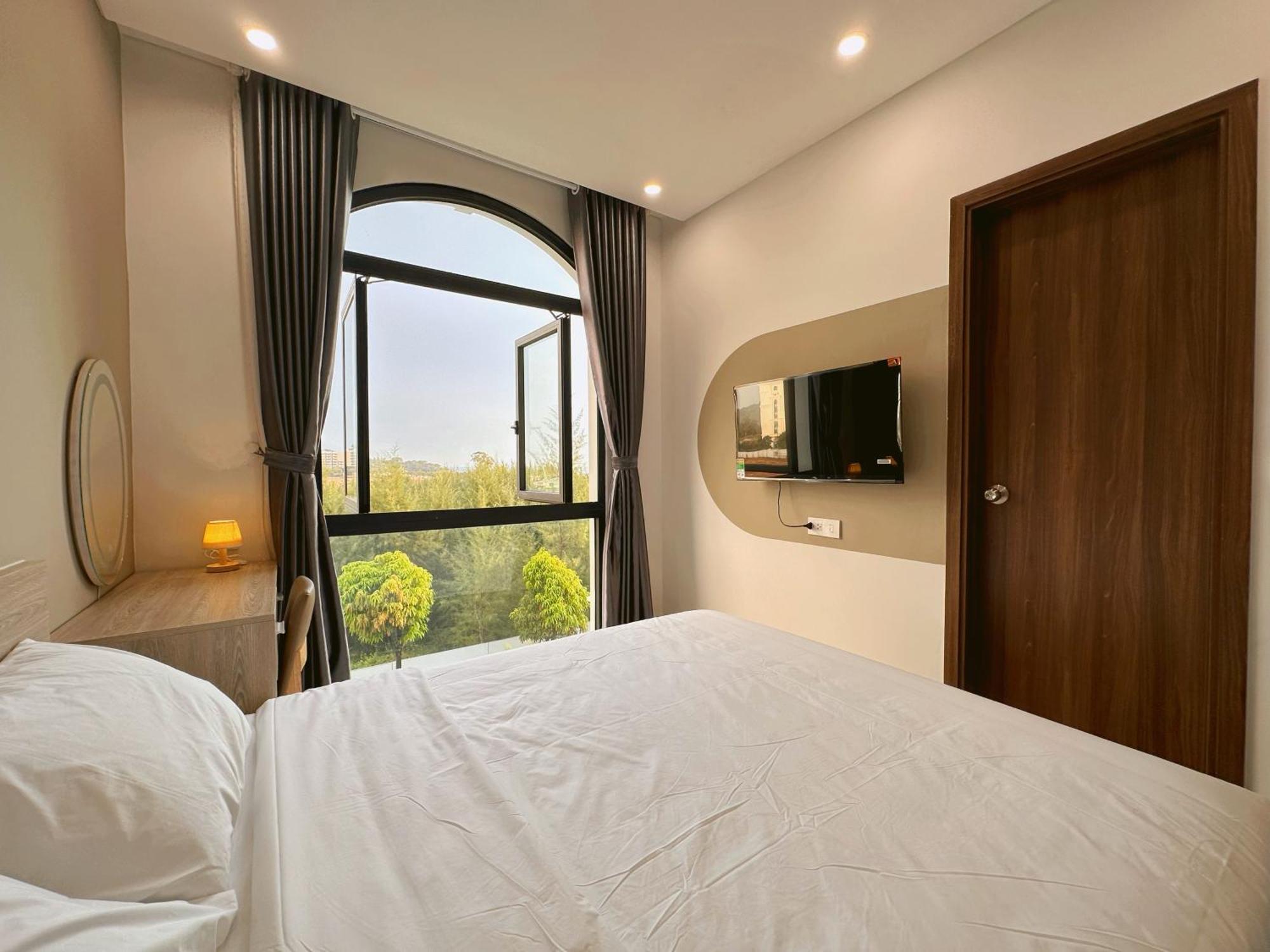 The Sol House Hotel Фу Куок Екстериор снимка