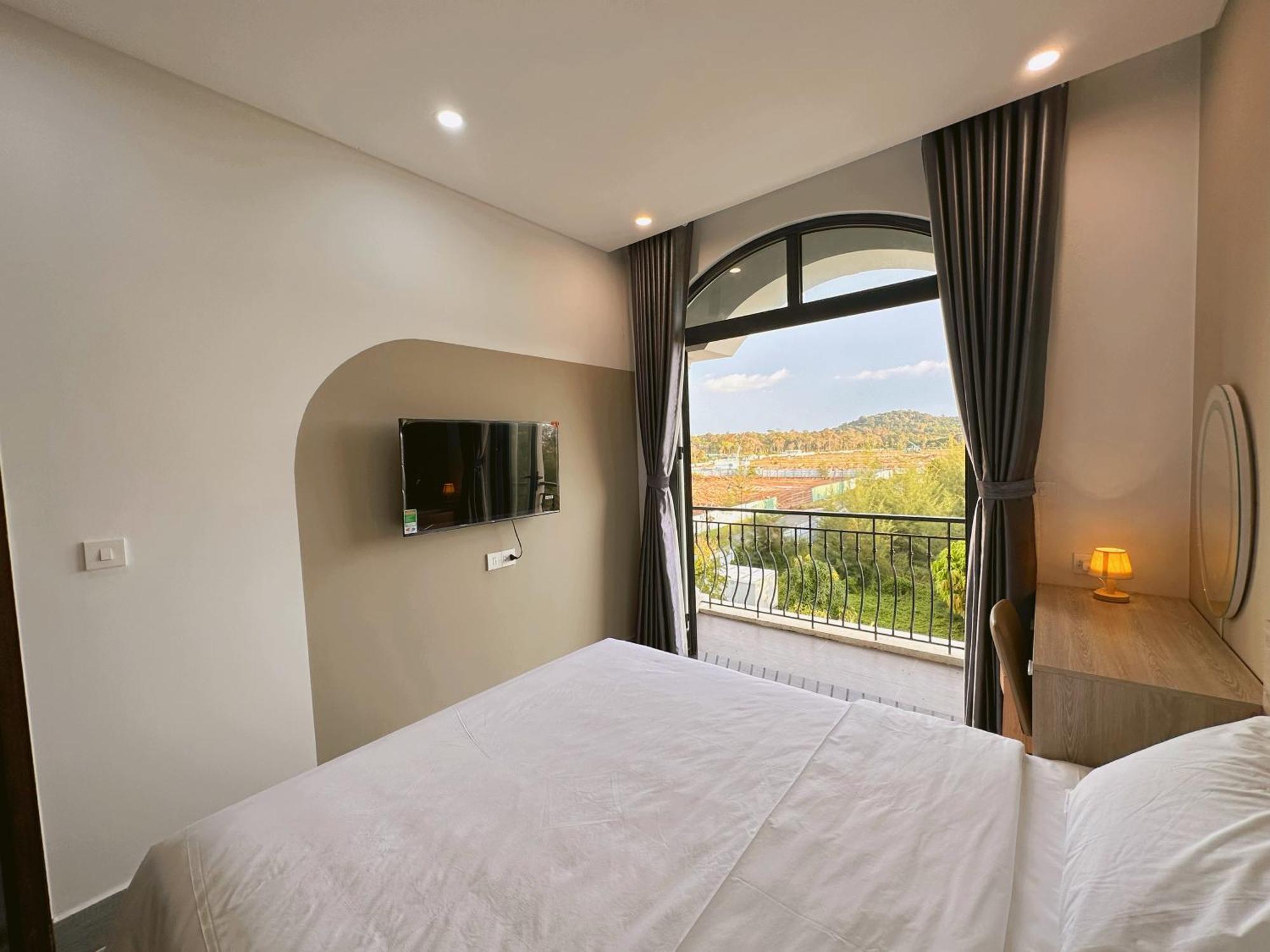 The Sol House Hotel Фу Куок Екстериор снимка