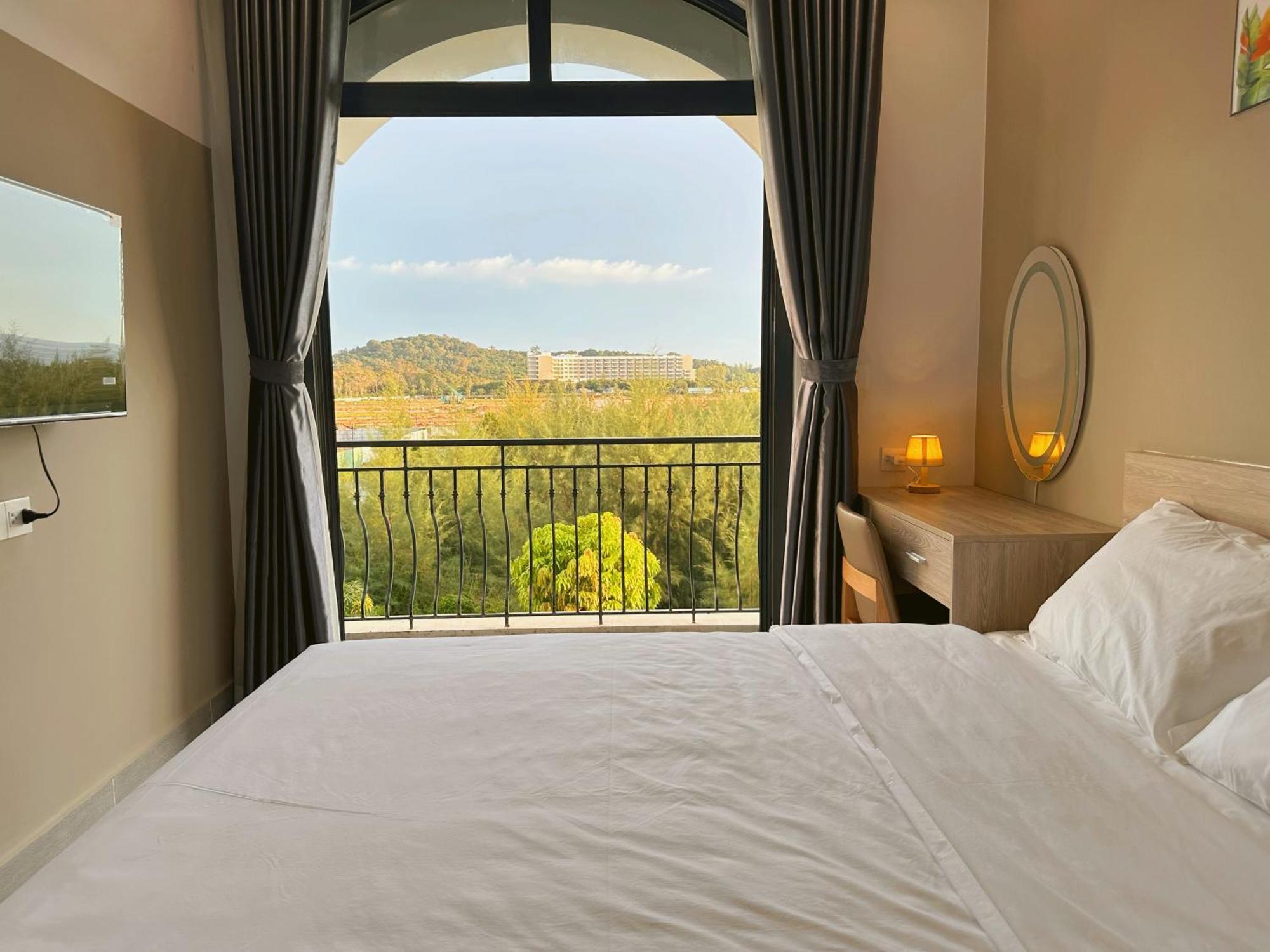 The Sol House Hotel Фу Куок Екстериор снимка